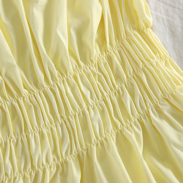 Stílusos női felső, vékony pántokkal, három színben