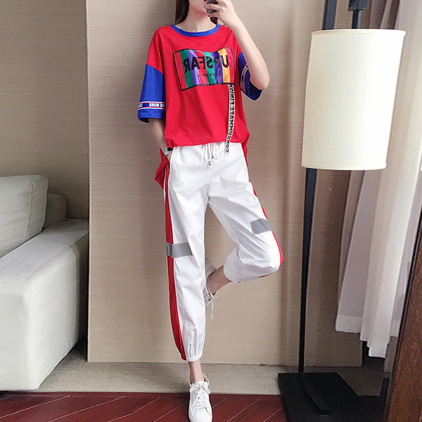 Női sport szett pólóval és nadrággal több színben