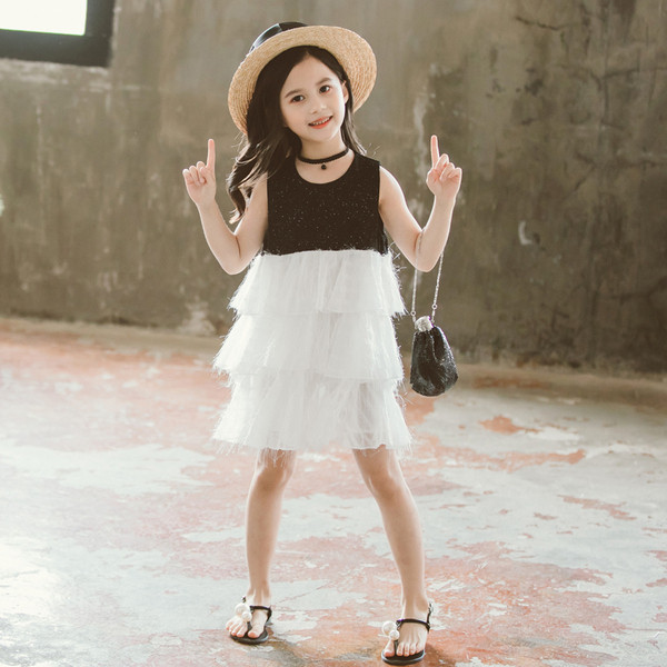 Modern, O-nyakú gyerekruha, két színben