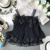 Modern női felső szalaggal és csipkével, három színben