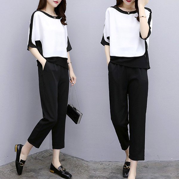 Női szett fehér és fekete színben