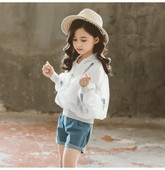 Gyermek tavaszi kabát lányoknak fehér és rózsaszín színben