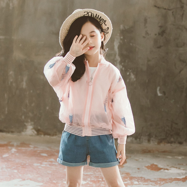 Gyermek tavaszi kabát lányoknak fehér és rózsaszín színben