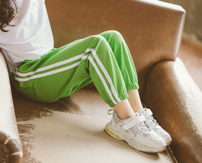 Pantaloni sport copii in trei culori pentru fete