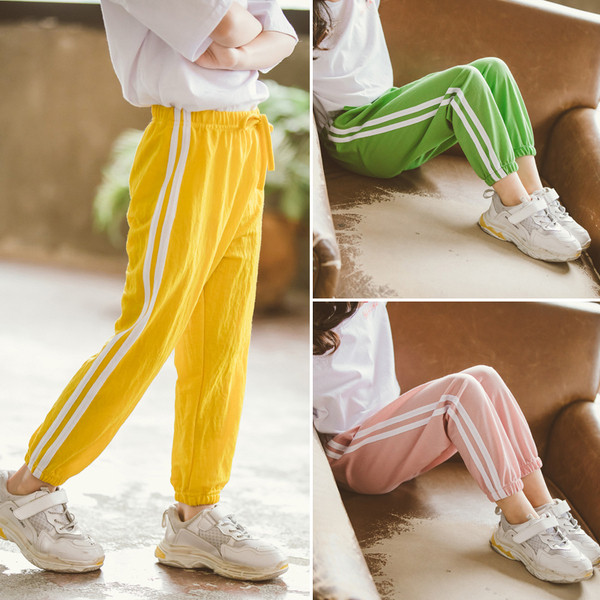 Pantaloni sport copii in trei culori pentru fete