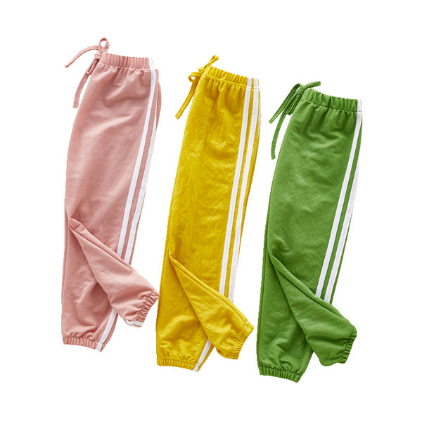 Pantaloni sport copii in trei culori pentru fete