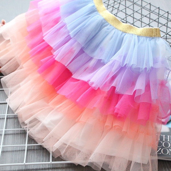 Színes tüllös gyerekszoknya lányoknak