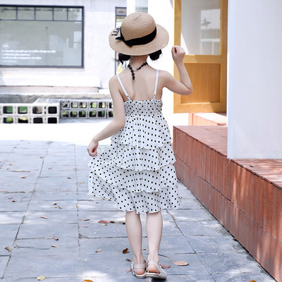 Stílusos gyerekruha két színben V-nyakkal és vékony pántokkal