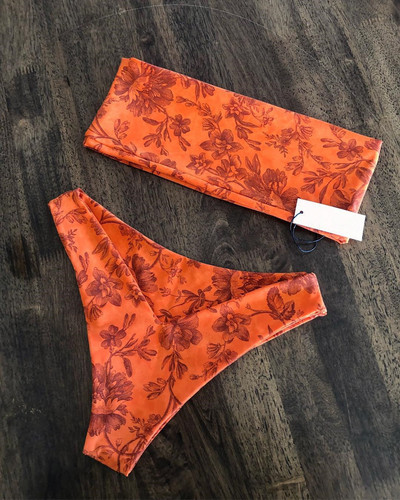 Virágmintás női fürdőruha narancssárga színben