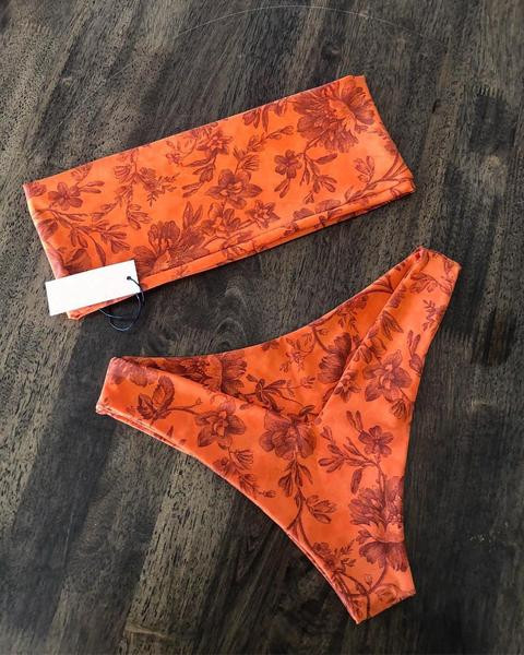 Virágmintás női fürdőruha narancssárga színben