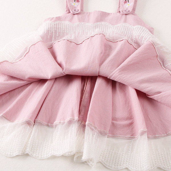 Modern gyerekruha szürke és rózsaszín pántokkal