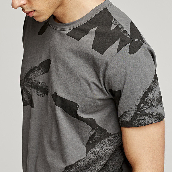 Alkalmi férfi rövid ujjú póló szürke színben