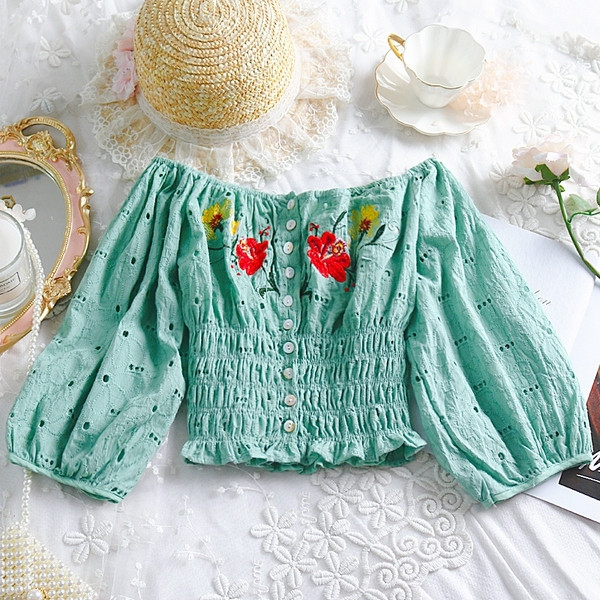 Modern női blúz több színben hímzéssel