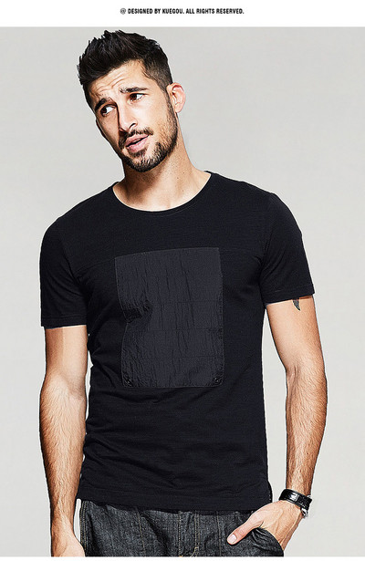 Ежедневна мъжка тениска  в черен цвят 