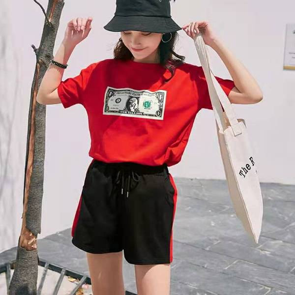 Napi, két részből álló női szett piros, fehér és fekete színben