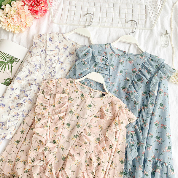 Stílusos női ing lótusz ujjakkal, több színben