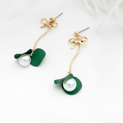 Cercei de dama in trei culori cu perle decorative