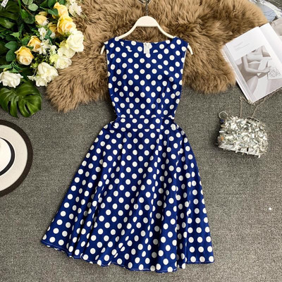 Stílusos női ruha O-nyakú színes rátéttel, több színben