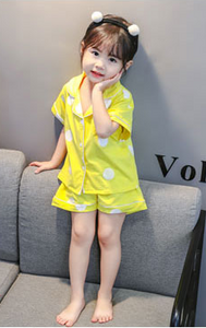 Nyári gyerek pizsama lányoknak két részben több színben