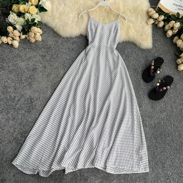 Rochie lunga de dama cu bretele subtiri in mai multe culori