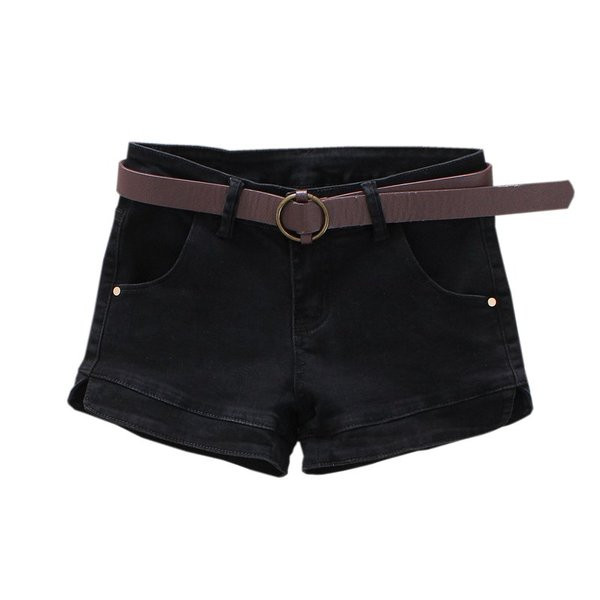 Стилни дамски къси панталони в черен цвят 