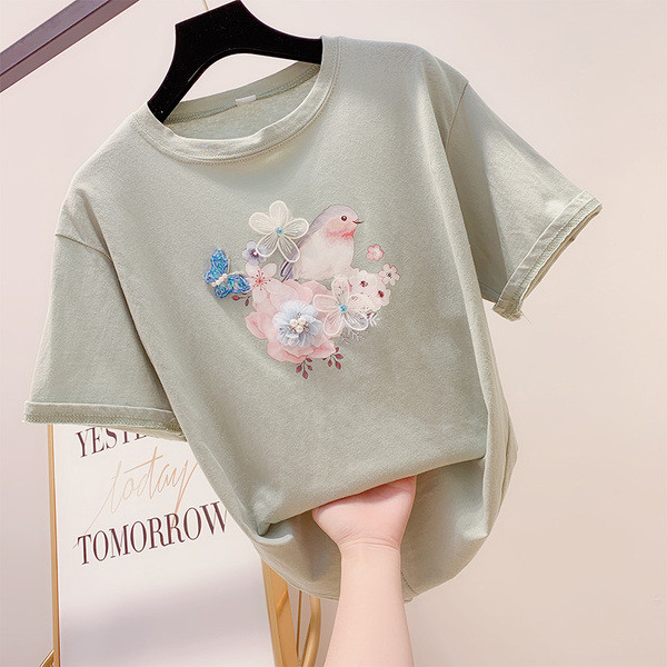 Stílusos női póló 3D elemmel több színben