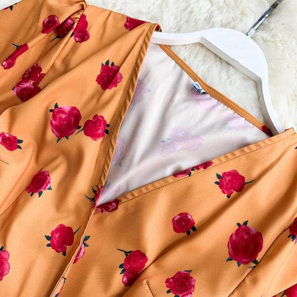 Női nyári ruha hosszú modell narancssárga színben