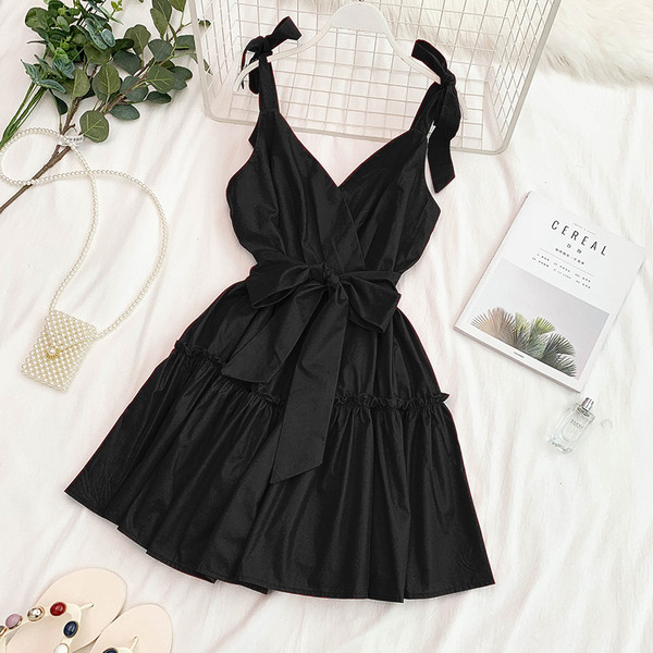 Női ruha V-nyakú nyakkendővel több színben