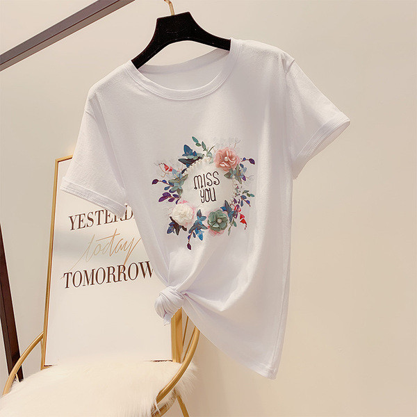 Stílusos női póló rátéttel több színben