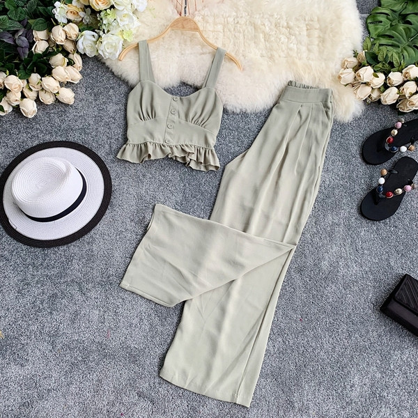 Set elegant de damă care include un maiou scurt și pantaloni largi cu talie înaltă în mai multe culori