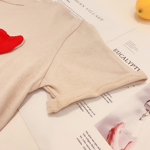 Alkalmi női póló 3D elemmel, két színben