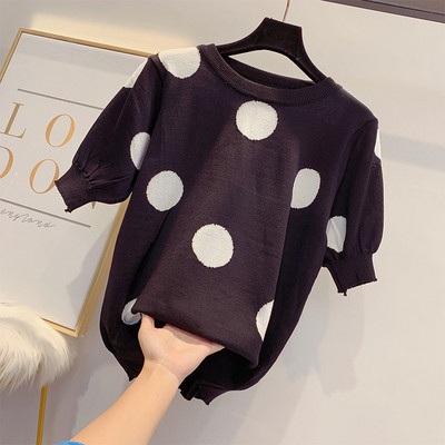 Tricou de damă modern cu puncte în alb și negru