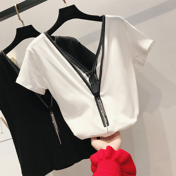 Stílusos női cipzáras póló fehér és fekete színben