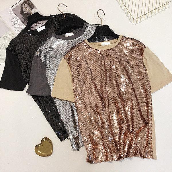 Κομψή γυναικεία μπλούζα με πούλιες σε διάφορα χρώματα