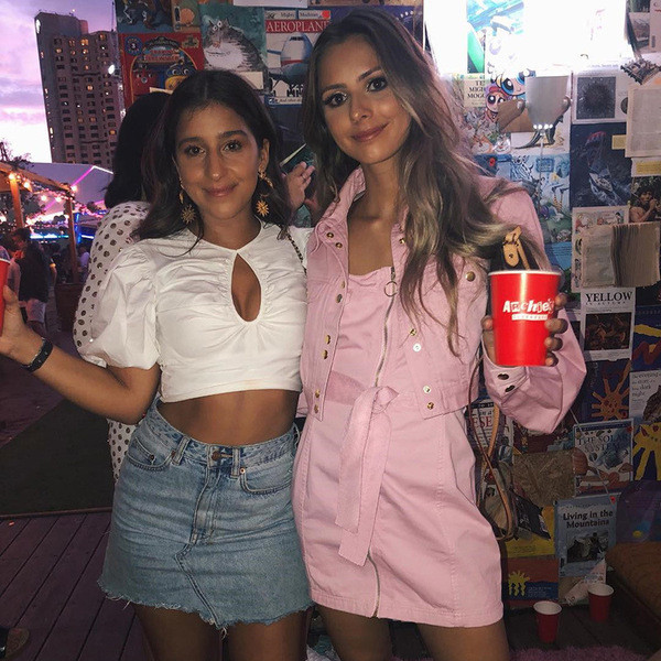 Rochie moderna de dama cu fermoar in culoarea roz