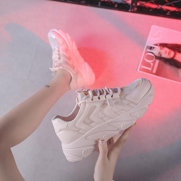 Modern női tornacipő három színben