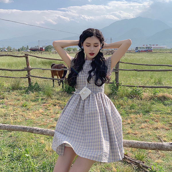 Rochie de dama modern croiala cu maneci scurte