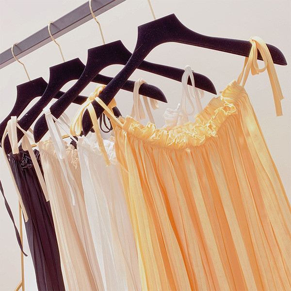 Új modell női rakott akasztófelső több színben