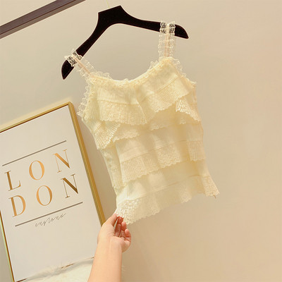 Női felső csipkével, három színben