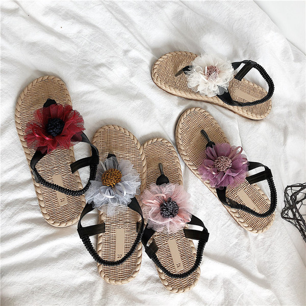 Sandale de dama actuale cu decor 3D in mai multe culori