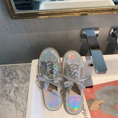 Modern női papucs fűzős arany és ezüst színben