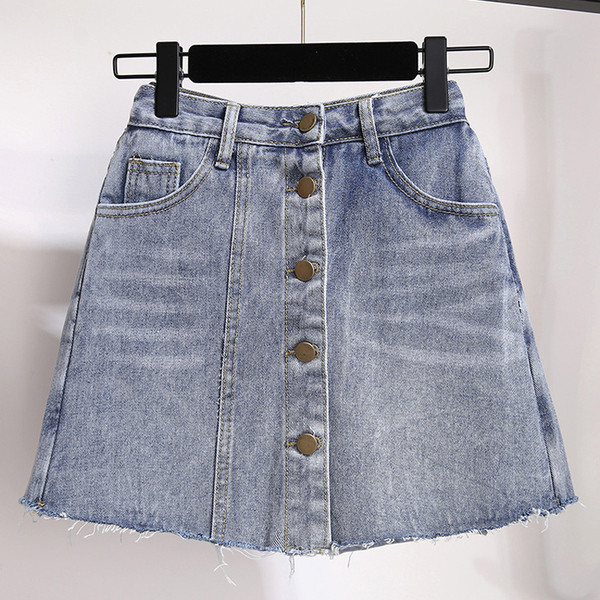 Elegáns női szett elegáns ingből és farmer szoknya-nadrágból