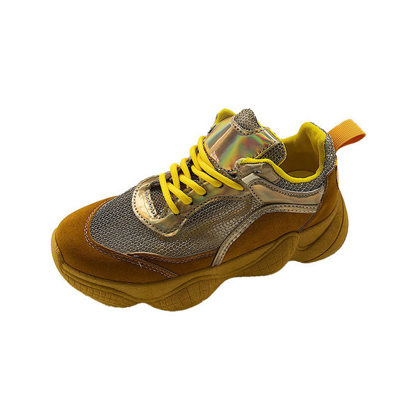 Tavaszi női tornacipő durva talppal, sárga és bézs színben