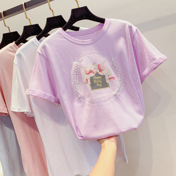 Gyönggyel díszített, alkalmi női póló