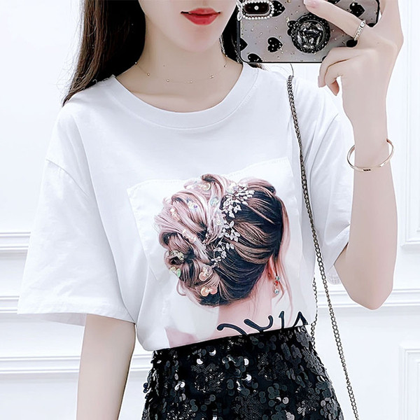 Elegáns női szett kétrészes póló + szoknya flitterekkel