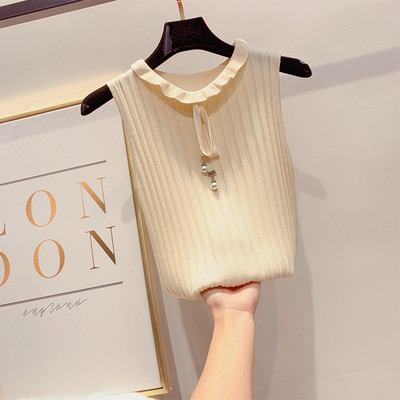 Női felső O-nyakkal, különböző színekben