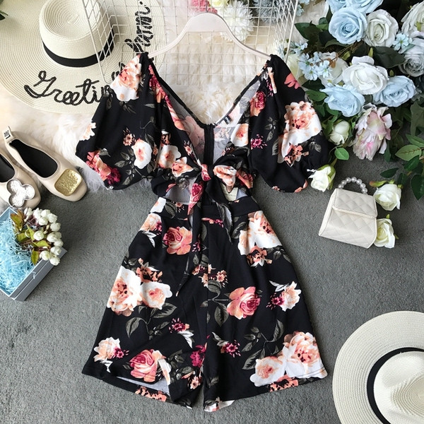 Modern női overall virágmintával