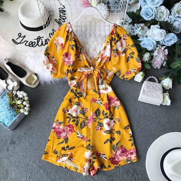 Modern női overall virágmintával