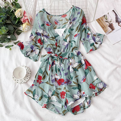 Salopeta de dama cu model floral si decolteu in V