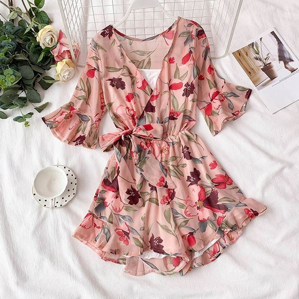 Salopeta de dama cu model floral si decolteu in V